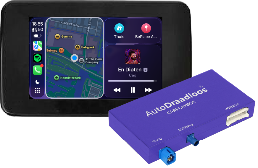 CarPlayBox met CarPlay op een Mercedes-Benz C-Klasse