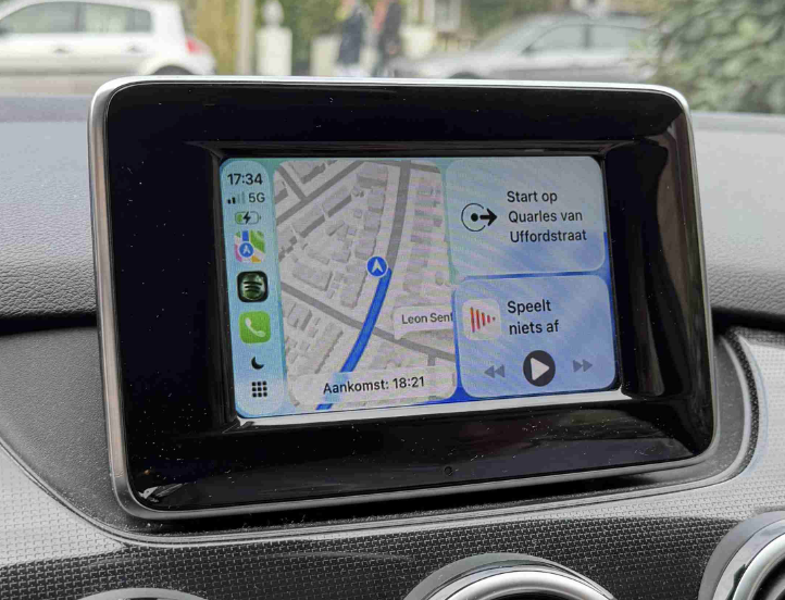 Apple CarPlay met Apple Kaarten