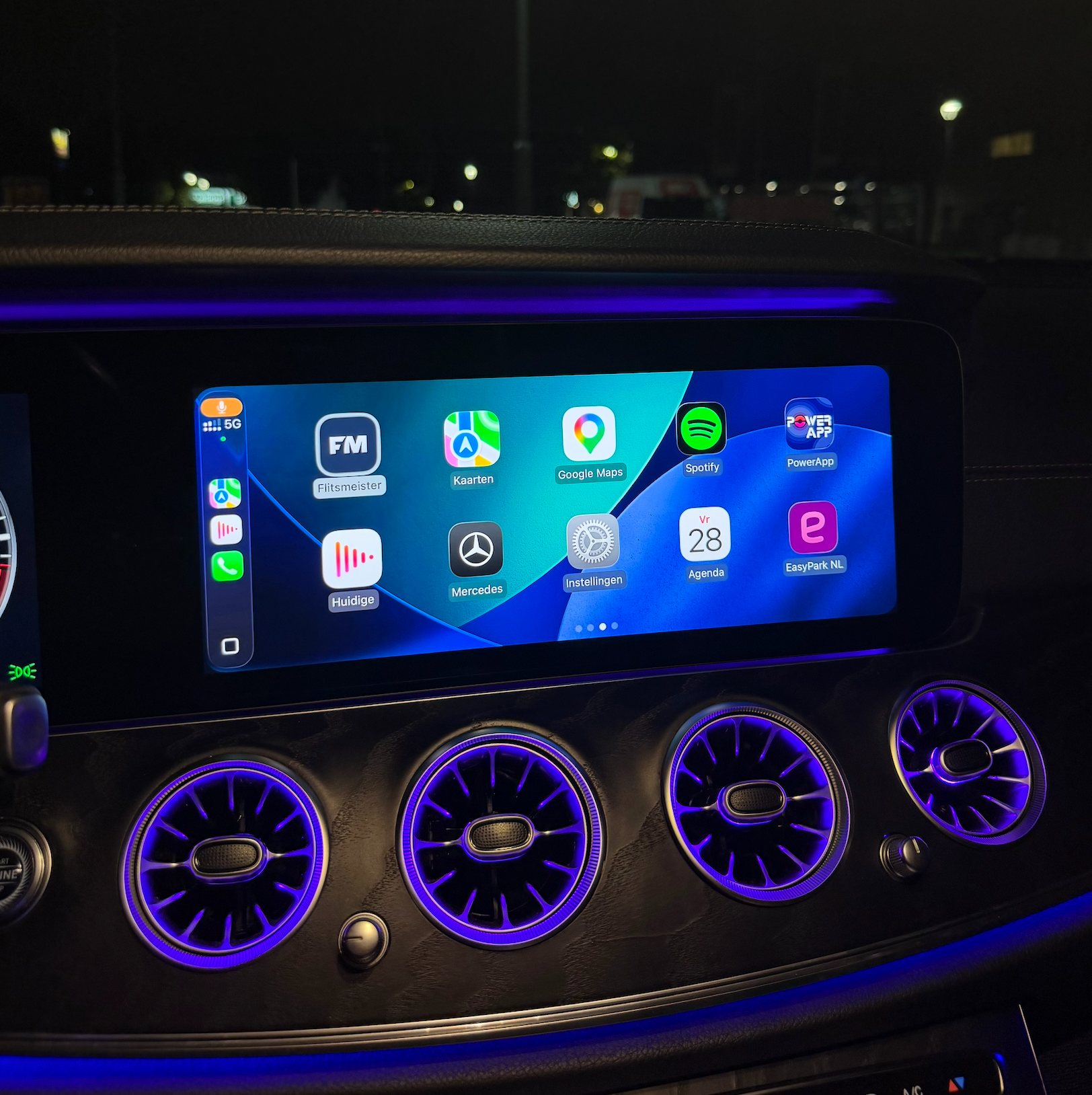 Draadloze Apple CarPlay gebruiken