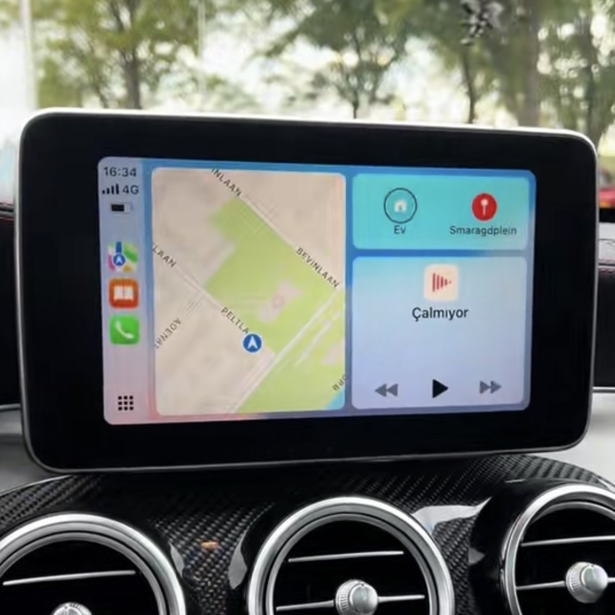 Apple CarPlay GLC