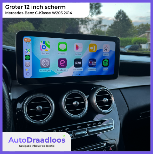 Apple CarPlay op een groter scherm van een C-Klasse