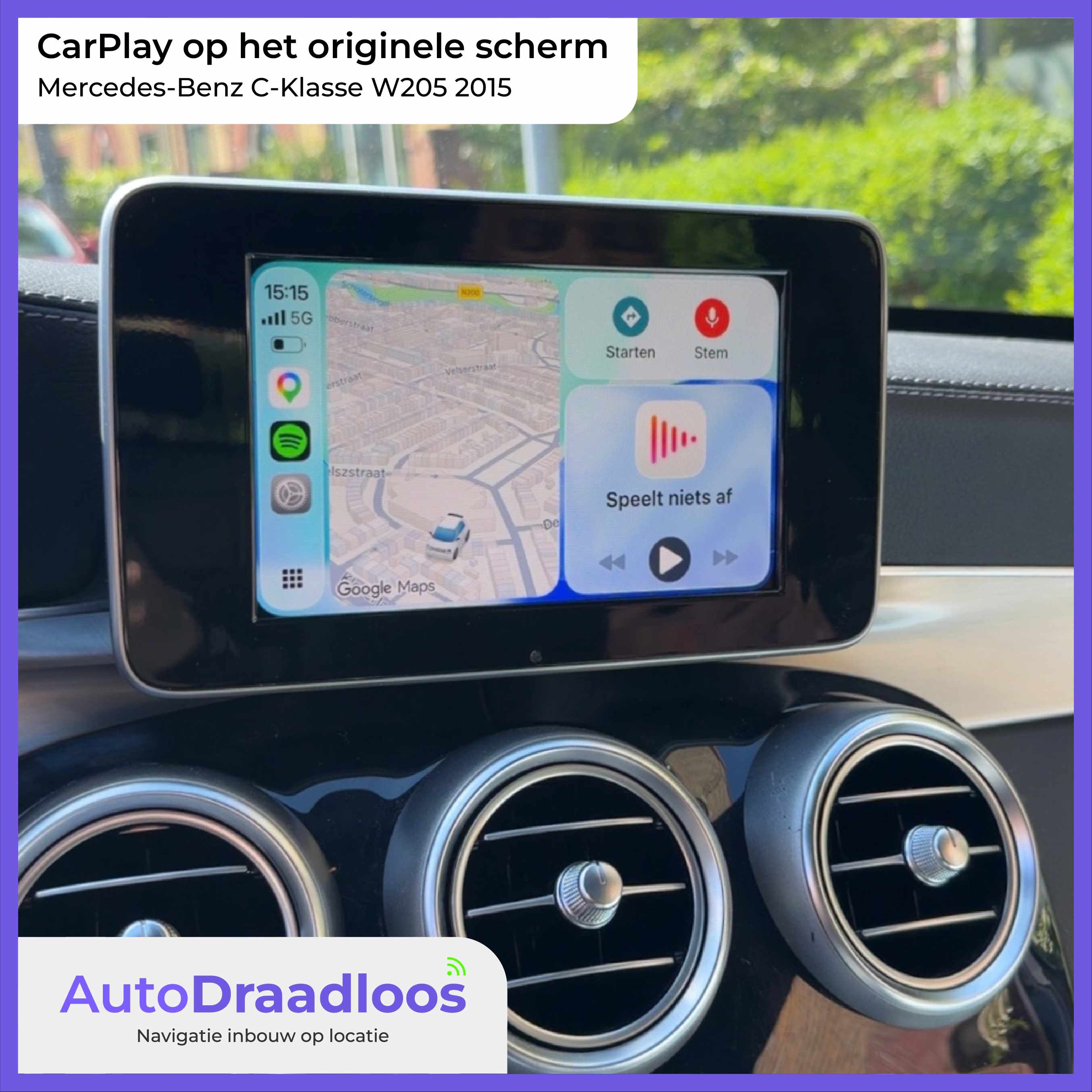 CarPlay op het originele scherm in een C-Klasse