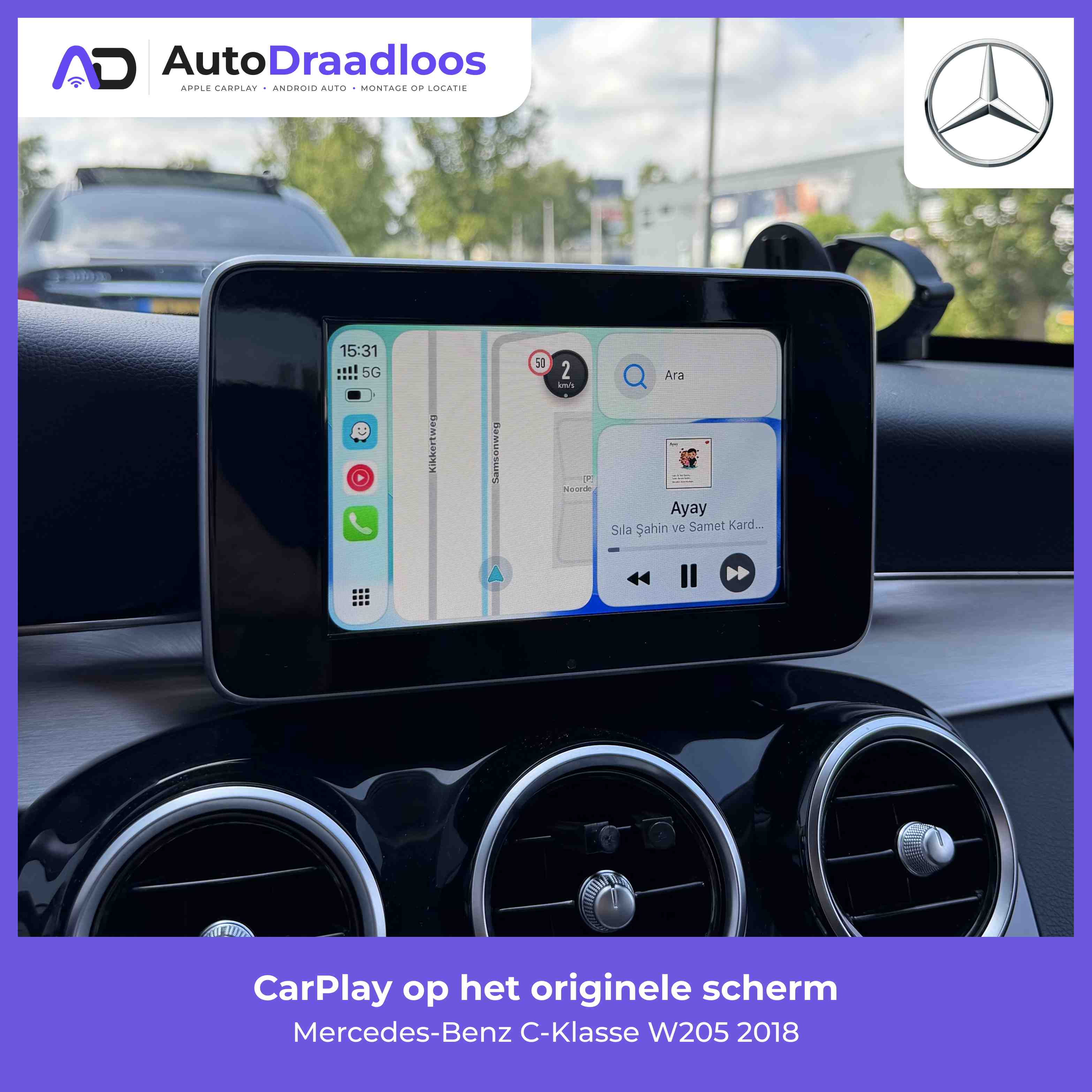 Apple CarPlay op het originele scherm van een C-Klasse